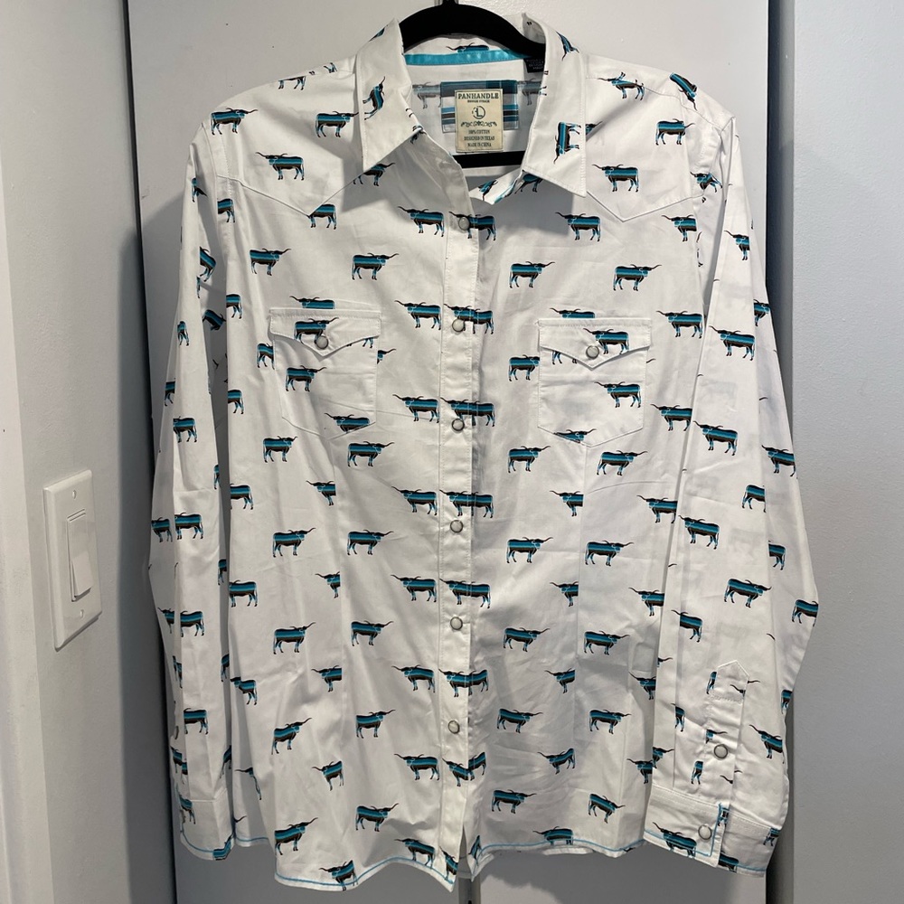 Panhandle Western Bull Print Snap Shirt.